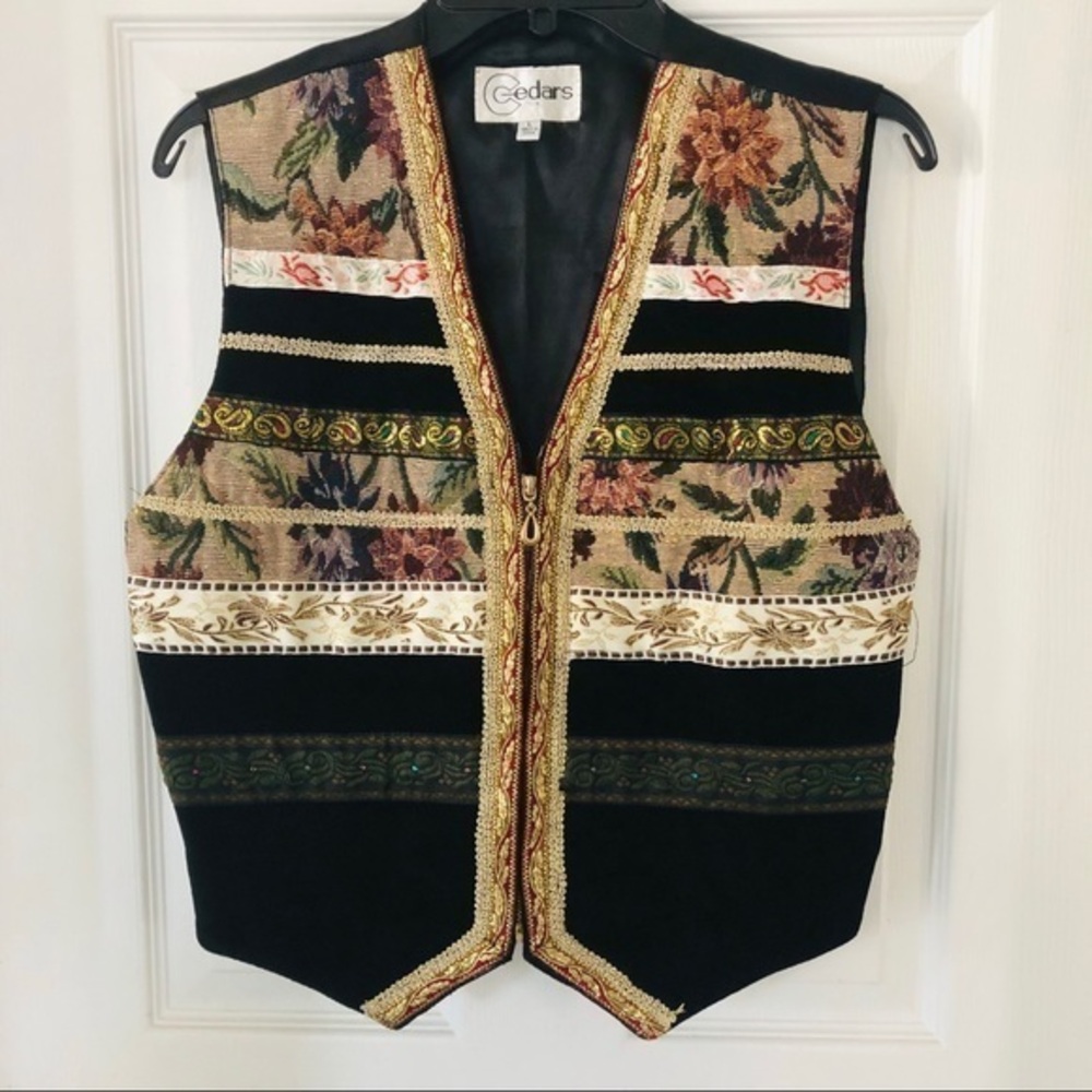Vintage cedars patchwork tapestry golden floral real leather vest Size large